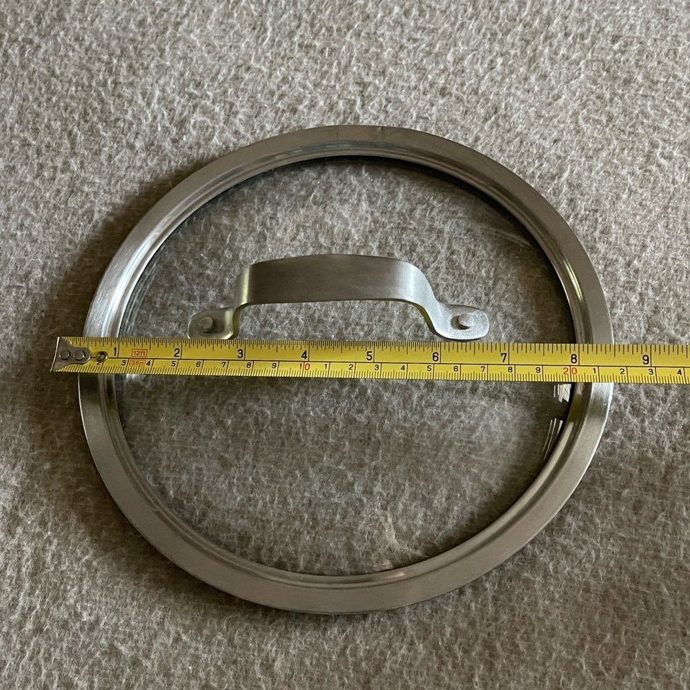 Stovetop Pot Glass Lid
Small Dent in Lip Area
See pictures for measurements - Picture 10 of 11